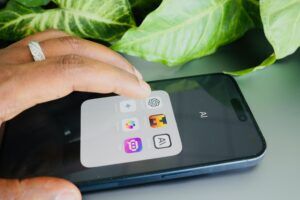 solen-feyissa-sTq_Iuri06Q-unsplash | eSoftware Associates Inc (ESW) Customizing Copilot Responses: Tips for Business-Specific Prompts